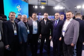 Безпека громад та захист інфраструктури: Олексій Романько озвучив пріоритети Сумщини на Конгресі влад